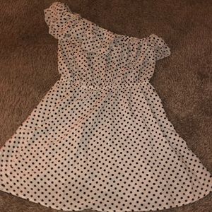 Black and white dress